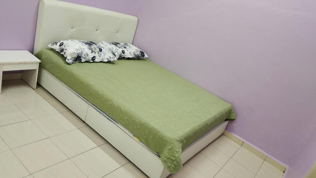 Muslim Dinaim Homestay Tanjong Malim Luaran gambar