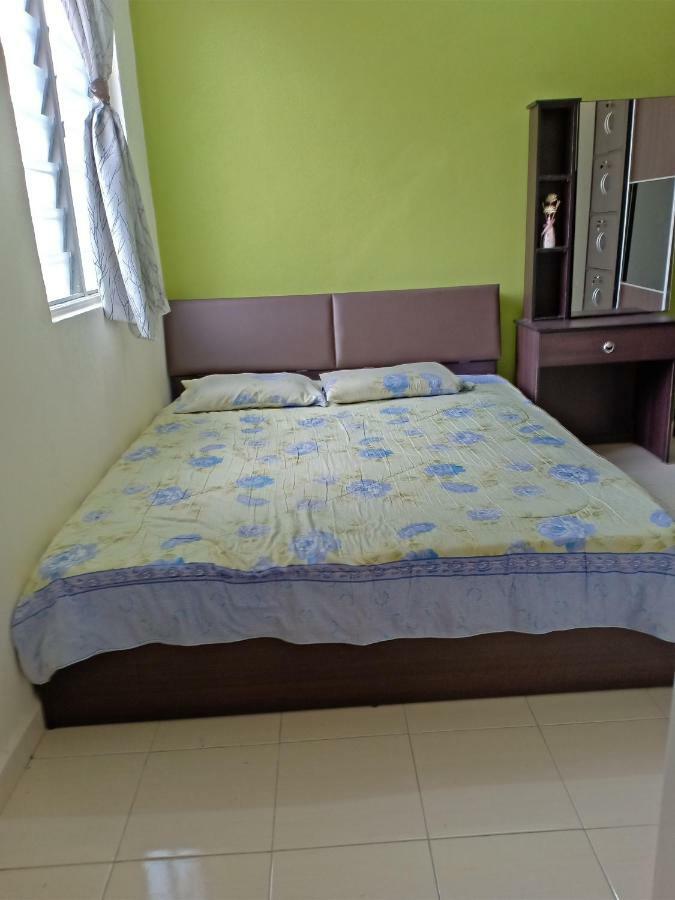 Muslim Dinaim Homestay Tanjong Malim Luaran gambar